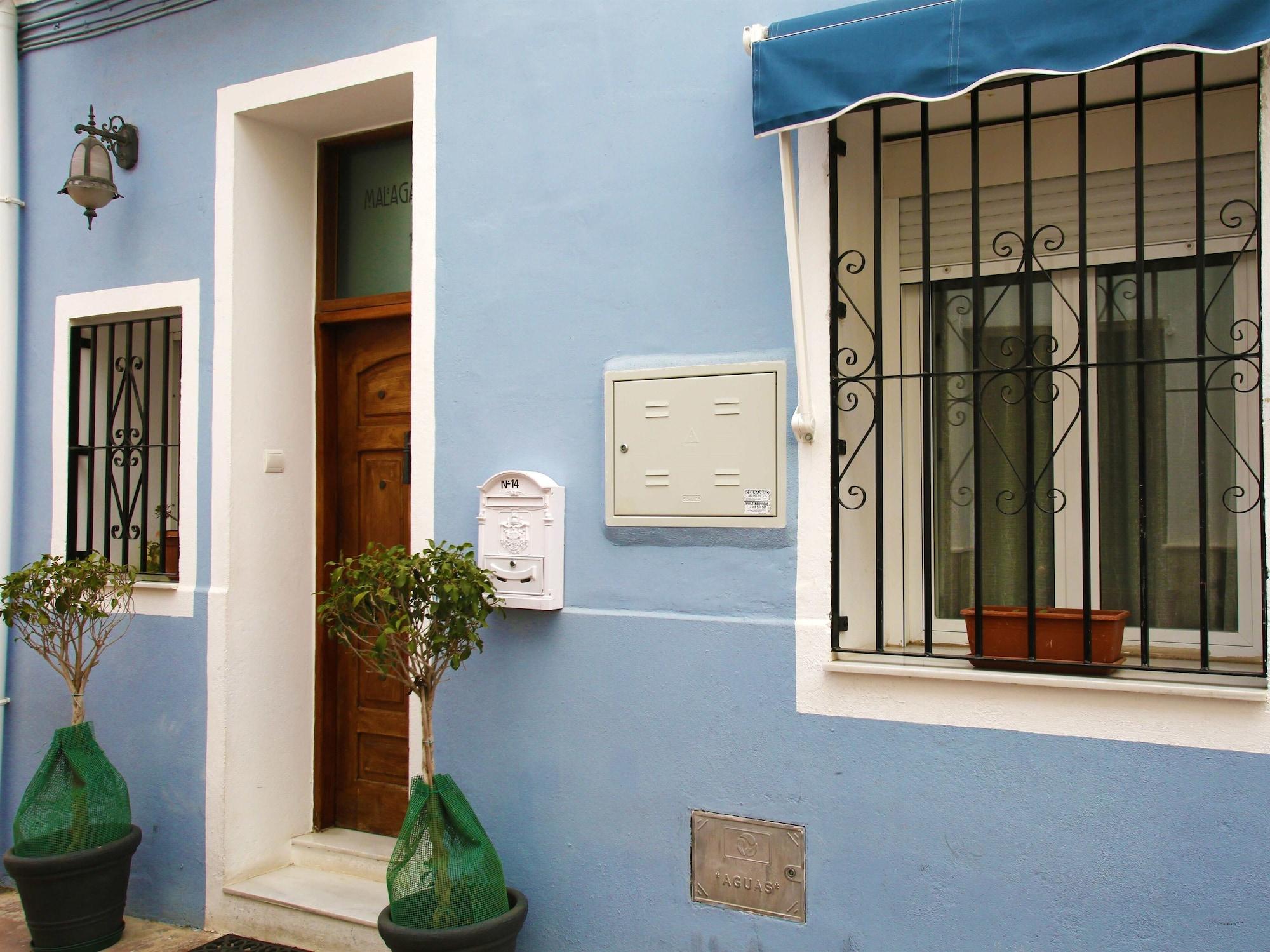 Malaga Lodge Guesthouse 3*