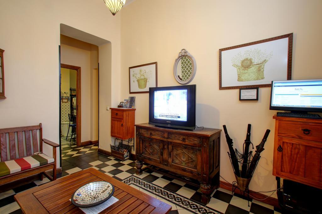 Malaga Lodge Guesthouse Gasthuis 3*